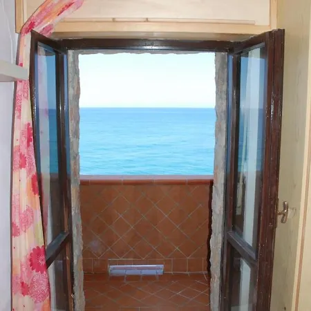 Villetta A 0 Metri Dal Mare *
